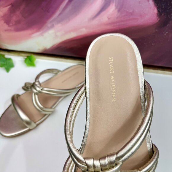 STUART WEITZMAN Twist Knot Flat Sandals in Gold Size 6.5 - Picture 7 of 10